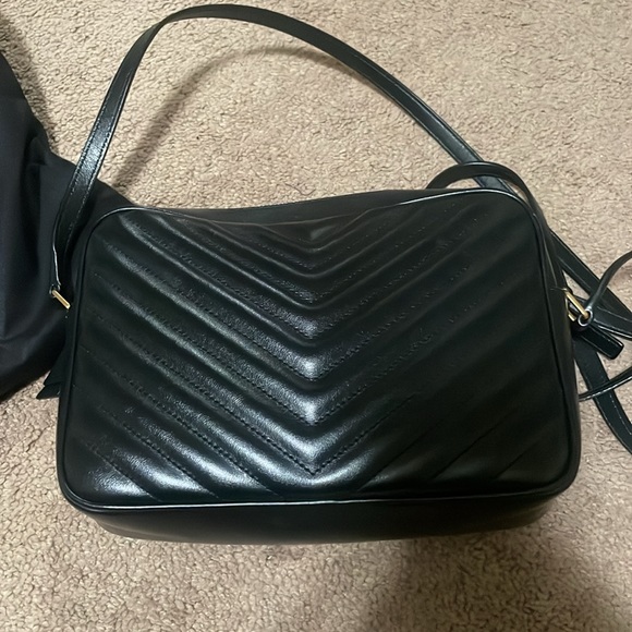 YSL - Picture 3 of 8